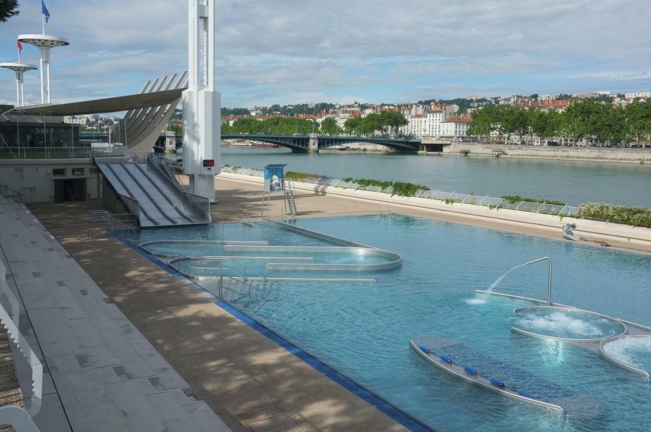 Les Allees De Bellecour Lyon Exteriör bild